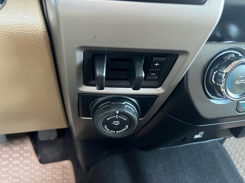 Used 2021 Ford F250 Lariat w/ Lariat Ultimate Package image 42