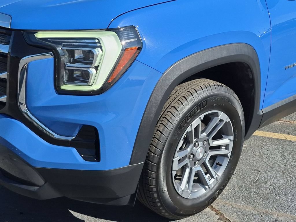 Used 2026 GMC Terrain Elevation AWD/4WD image 9