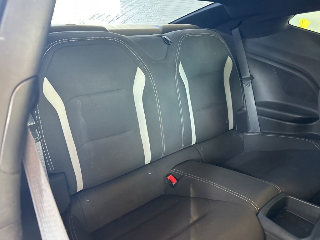 Used 2020 Chevrolet Camaro LT image 26