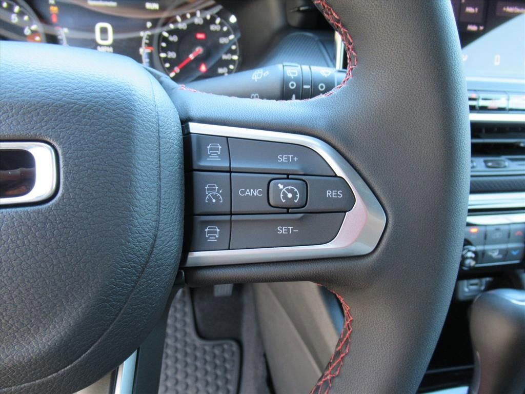 New 2026 Jeep Compass Trailhawk image 20