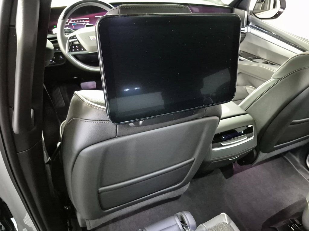 New 2026 Cadillac Escalade Sport w/ Touring Package image 25