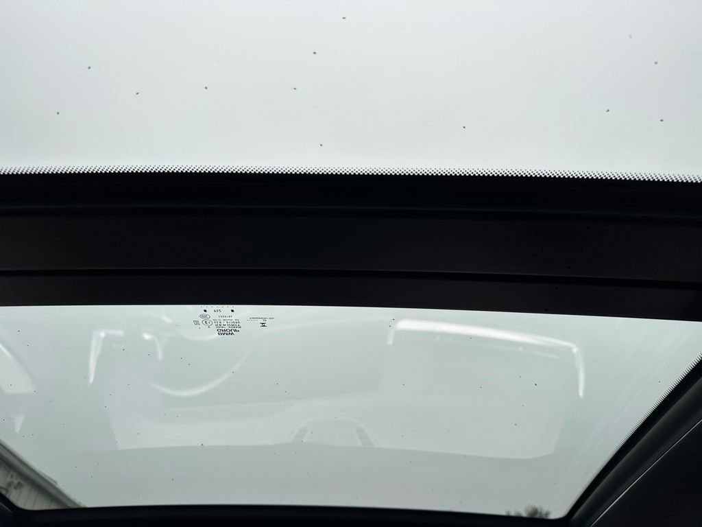 Used 2023 BMW X1 xDrive28i image 25