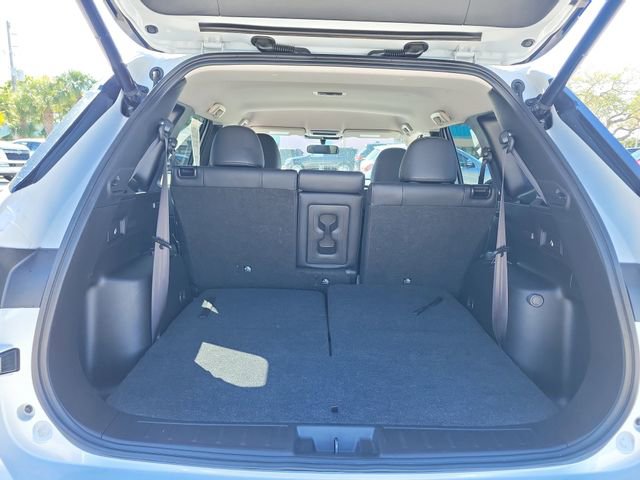 Used 2024 Mitsubishi Outlander SE image 11