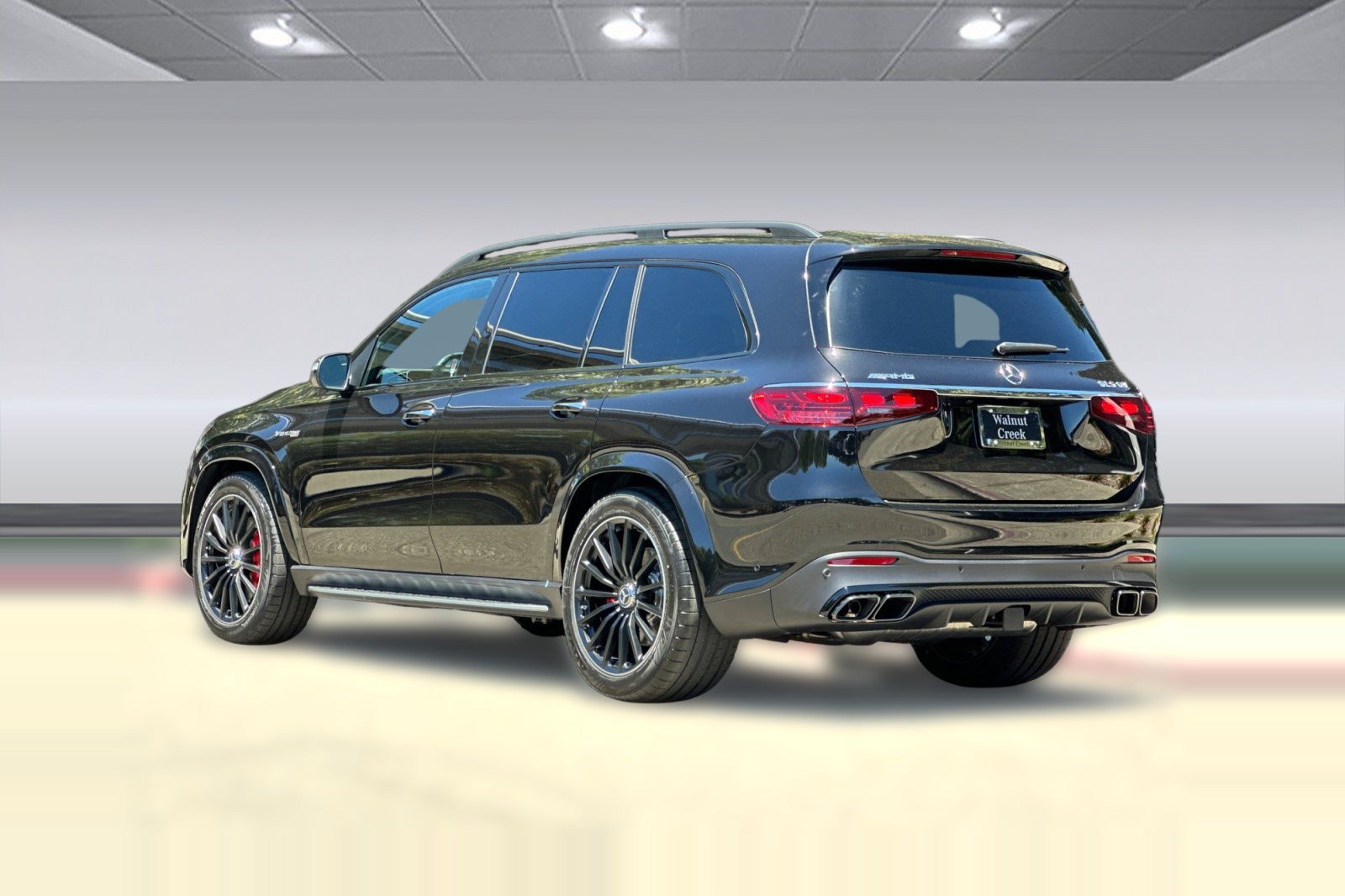 New 2026 Mercedes-Benz GLS 63 AMG 4MATIC image 3