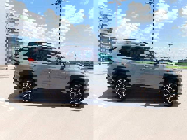 Used 2021 Toyota RAV4 Adventure image 7