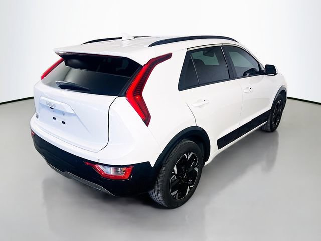 Used 2025 Kia Niro Wind w/ Wind Preserve Package FWD image 8