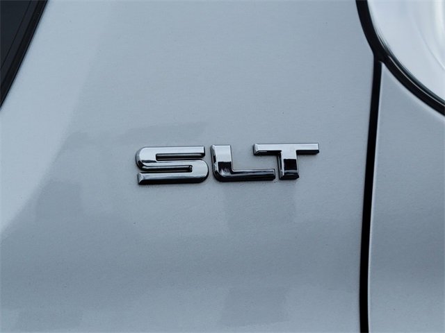 Used 2018 GMC Acadia SLT image 13