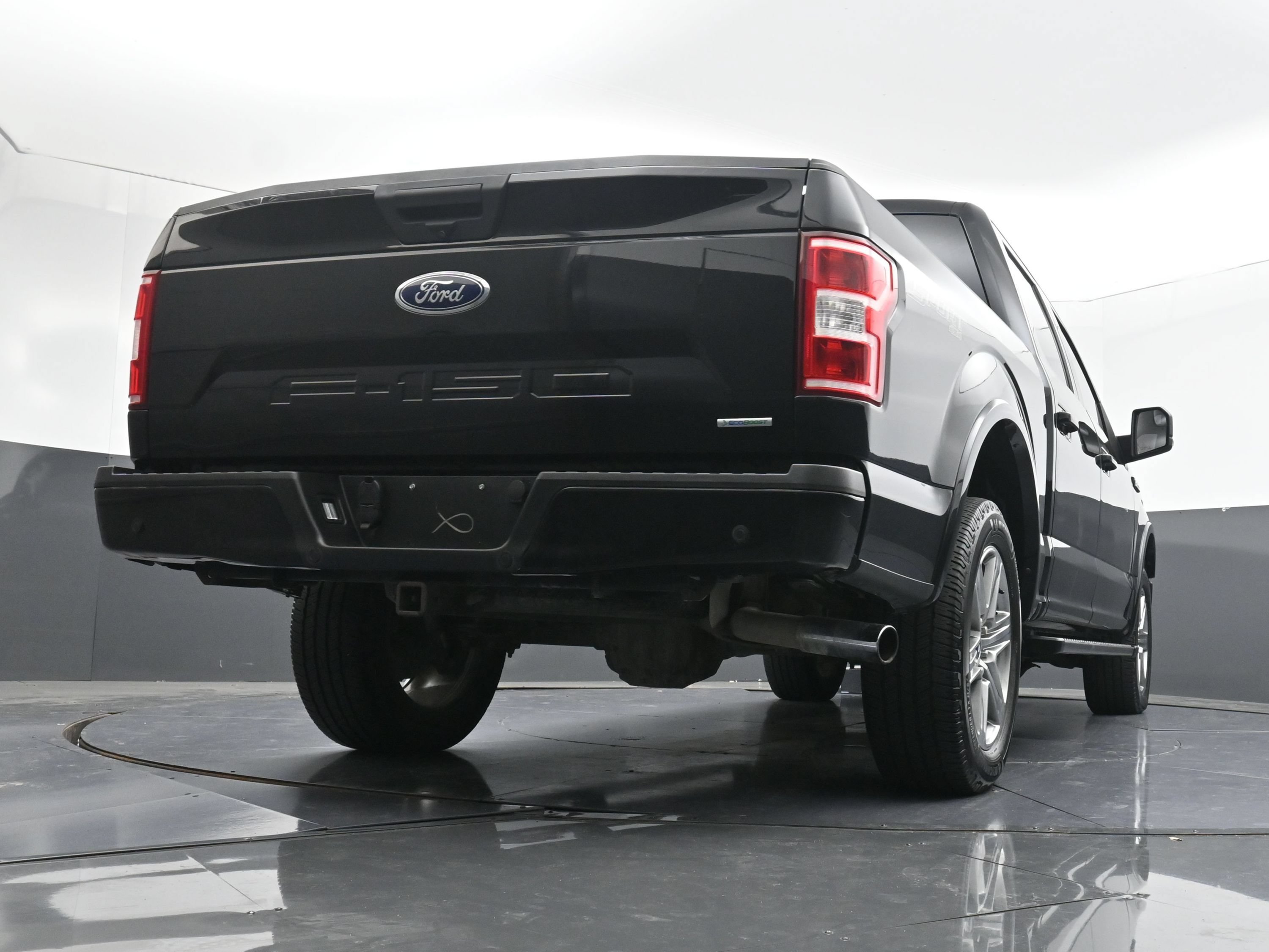 Used 2019 Ford F150 XLT w/ Equipment Group 302A Luxury AWD/4WD image 30