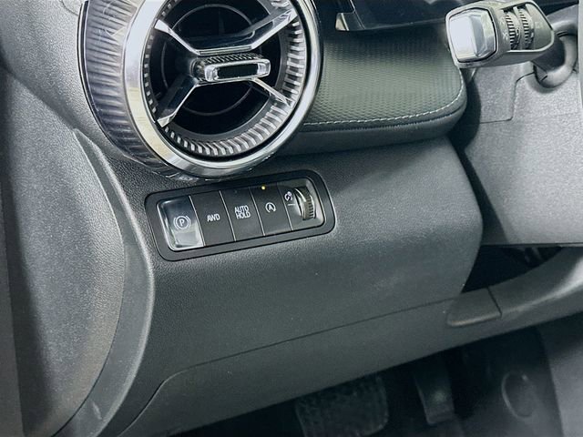 New 2026 Chevrolet Equinox LT w/ Convenience Package II image 10