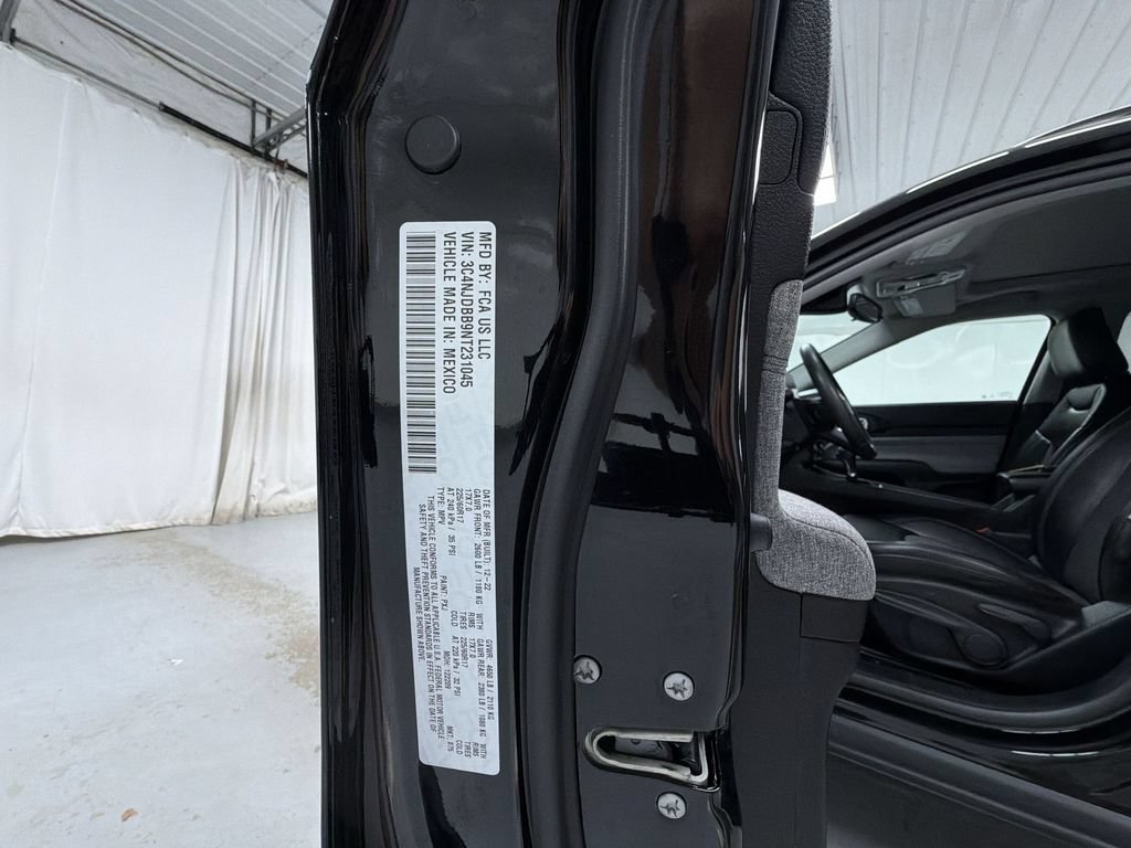 Used 2022 Jeep Compass Latitude w/ Sun and Sound Group AWD/4WD image 15
