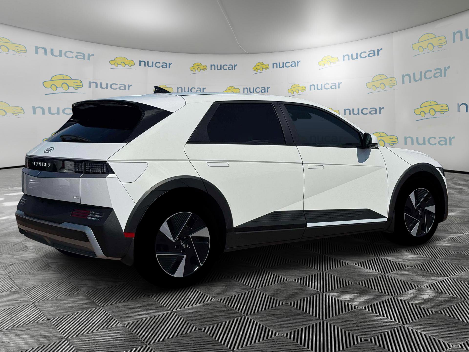 New 2026 Hyundai Ioniq 5 SEL image 8