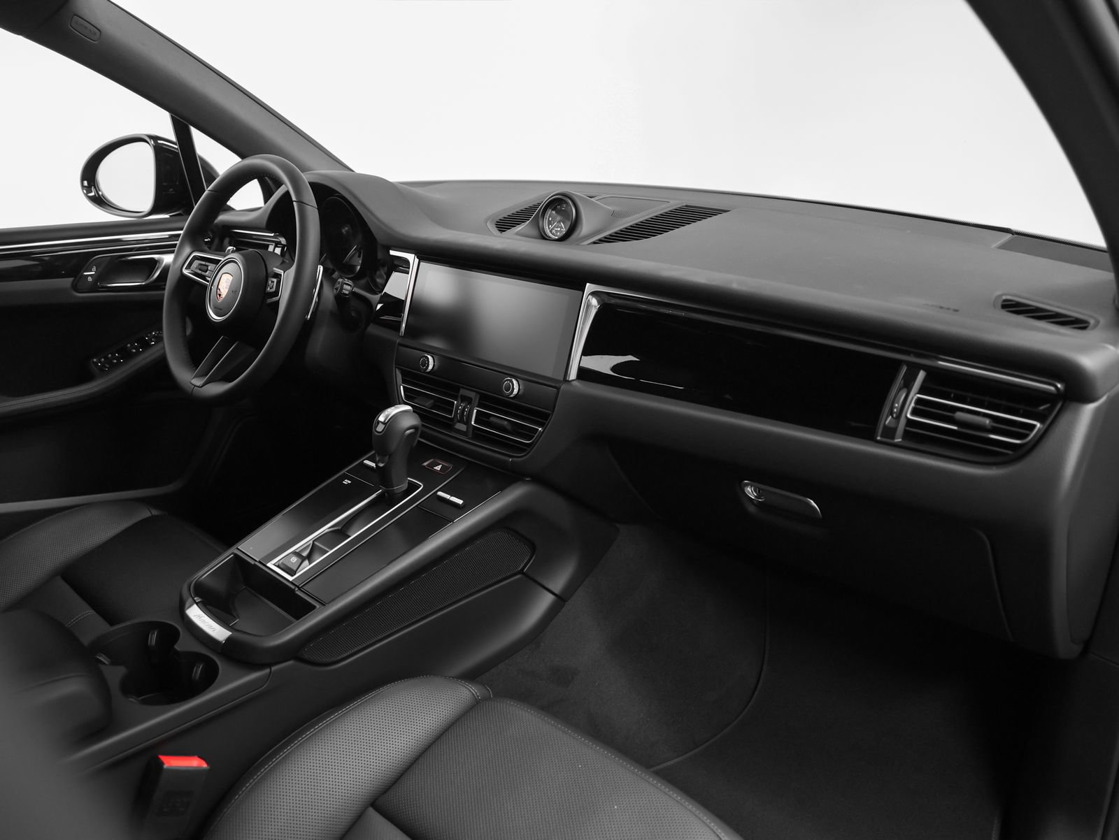 New 2026 Porsche Macan AWD/4WD image 23