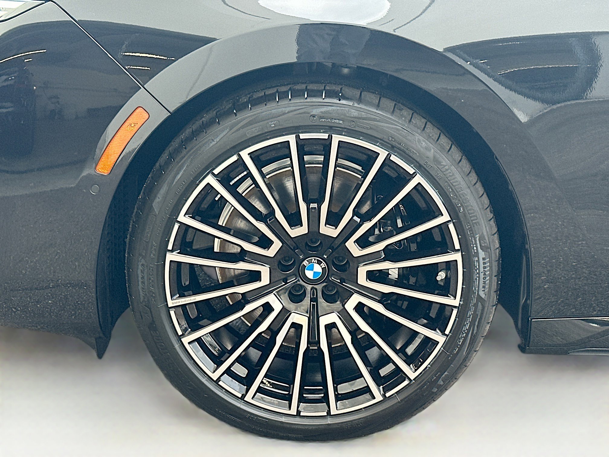 New 2026 BMW 740i RWD image 24