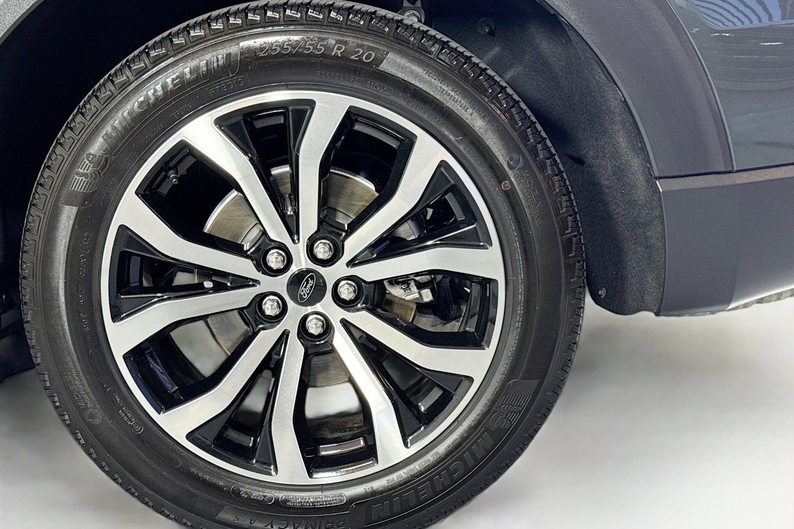 Used 2022 Ford Explorer ST-Line w/ Class IV Trailer Tow Package image 31