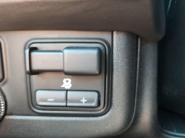 Used 2023 GMC Yukon XL Denali Ultimate image 16