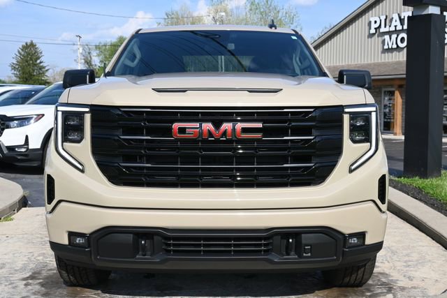 Used 2023 GMC Sierra 1500 Elevation w/ X31 Off-Road Package AWD/4WD image 2