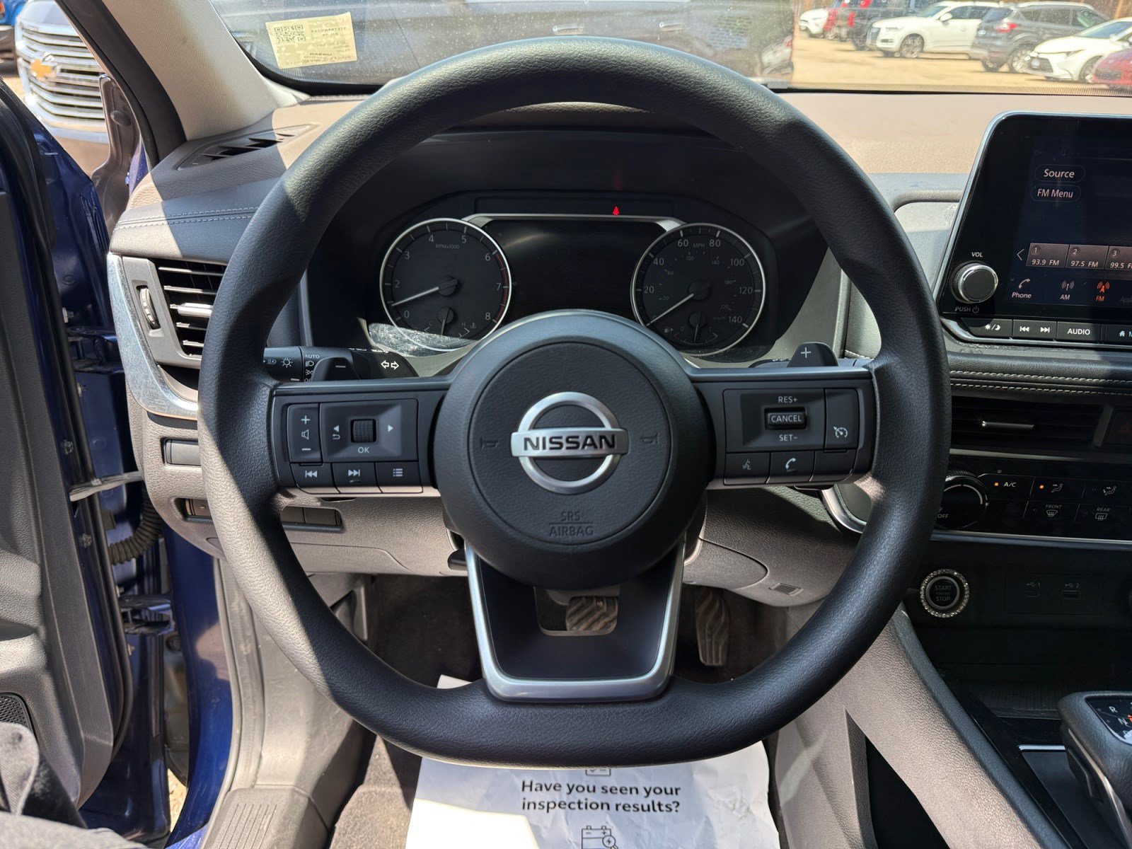 Used 2021 Nissan Rogue S FWD image 9