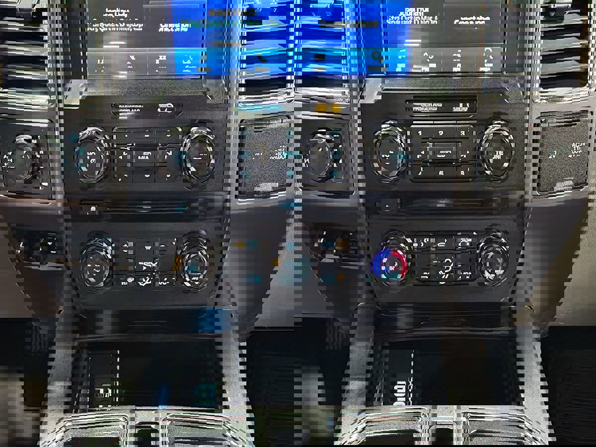 Used 2018 Ford F250 XLT w/ XLT Value Package image 39