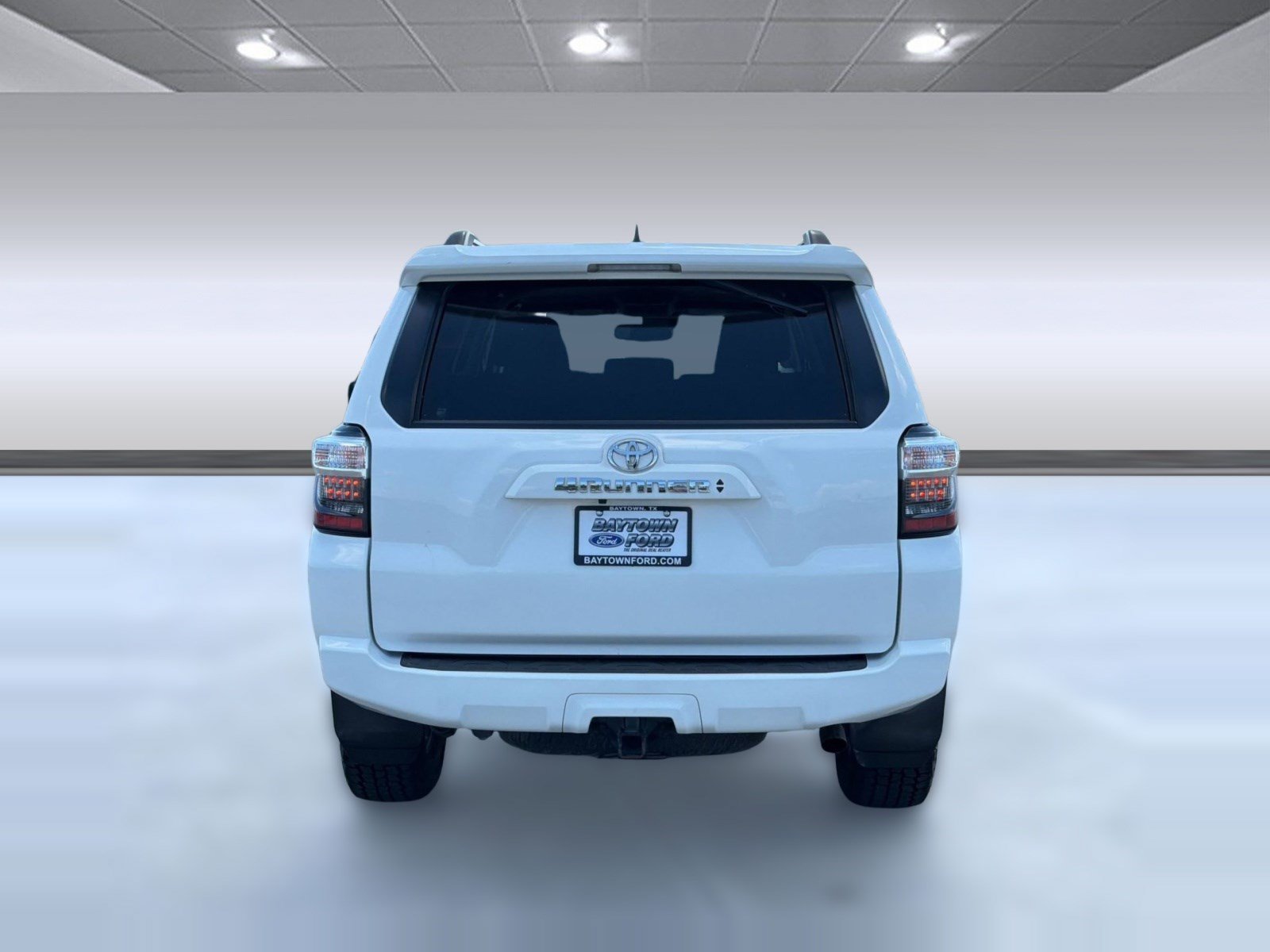 Used 2023 Toyota 4Runner SR5 RWD image 10