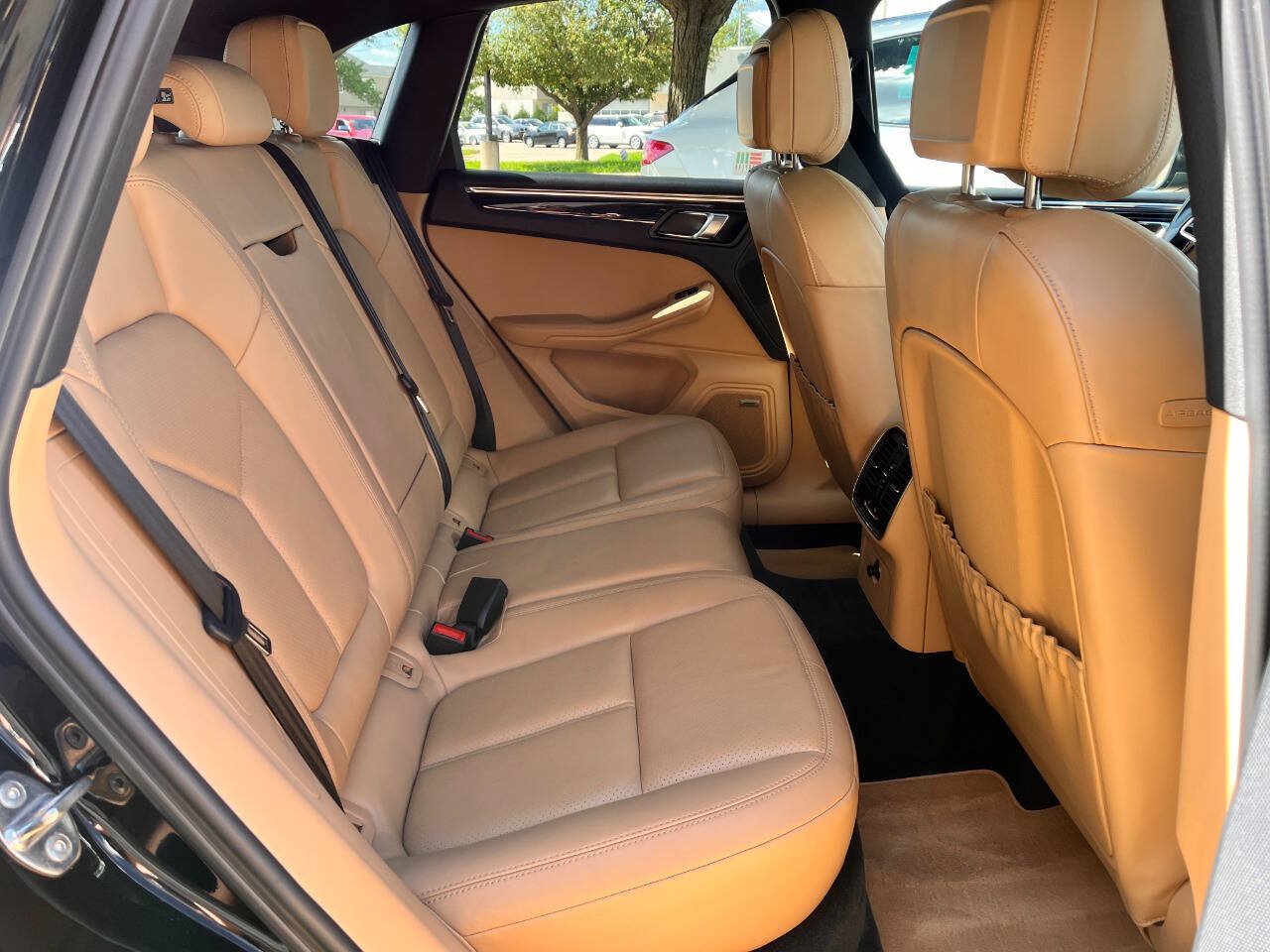 Used 2017 Porsche Macan S AWD/4WD image 22