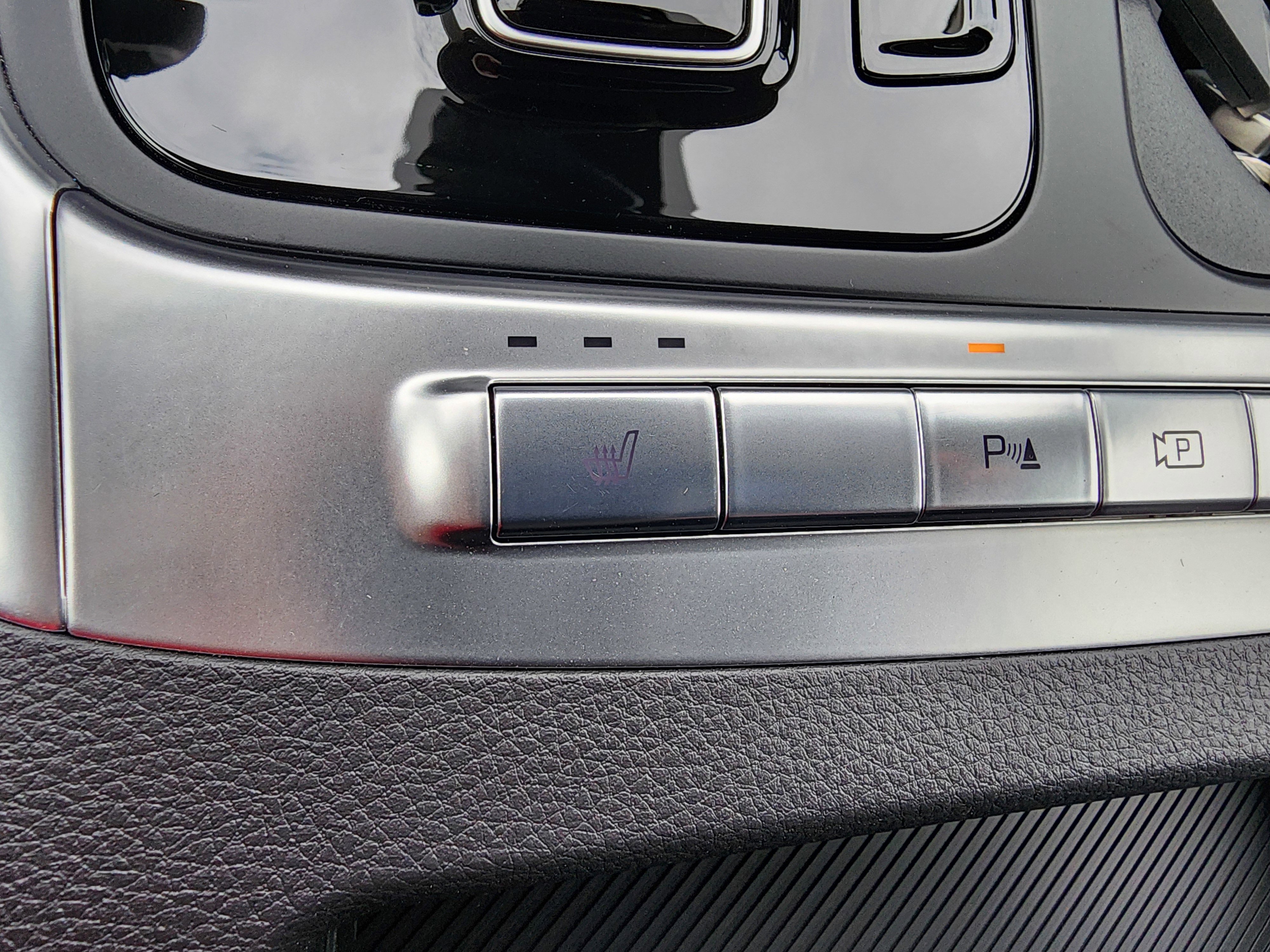 New 2026 Kia Carnival EX image 23