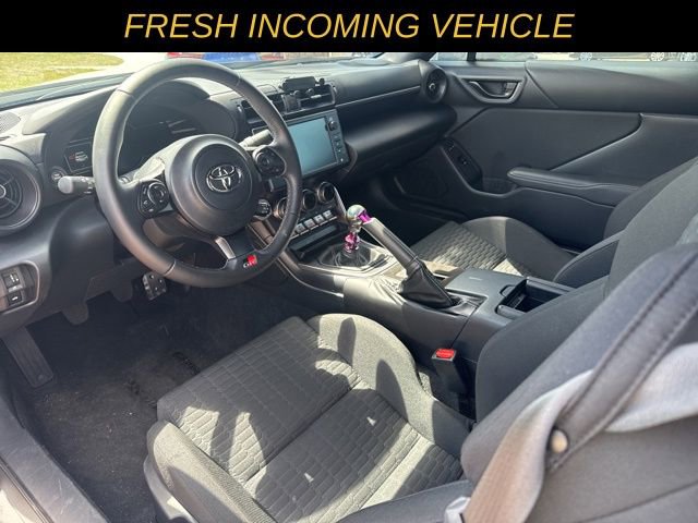 Used 2023 Toyota GR86 image 7
