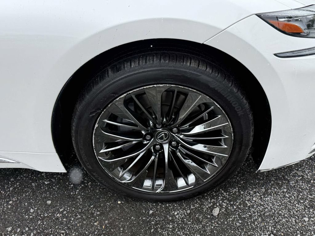 Used 2018 Lexus LS 500 AWD w/ Luxury Package image 7