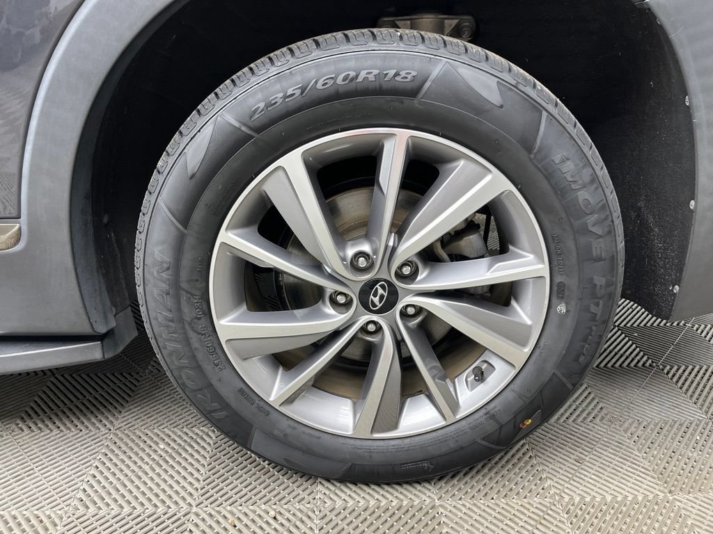 Used 2020 Hyundai Santa Fe Limited FWD image 30