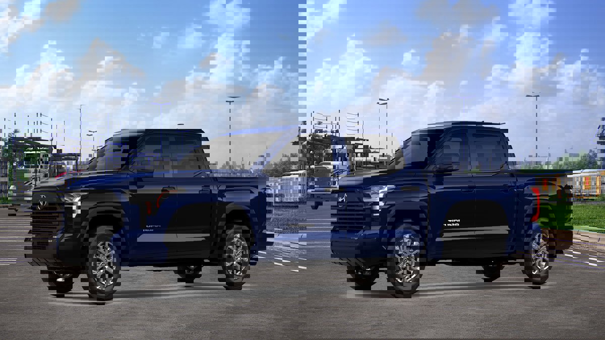 New 2026 Toyota Tundra SR5 image 2