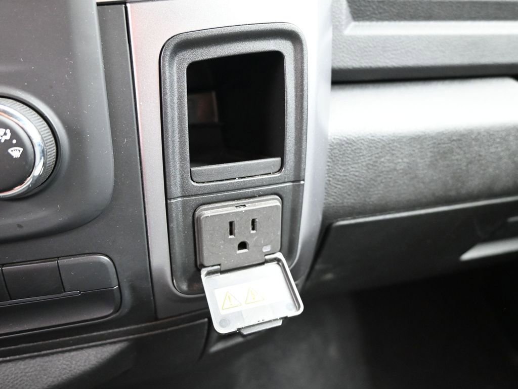 Used 2023 RAM 1500 Classic SLT w/ Protection Group image 18