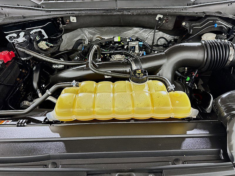 Used 2020 Ford F150 Lariat image 29