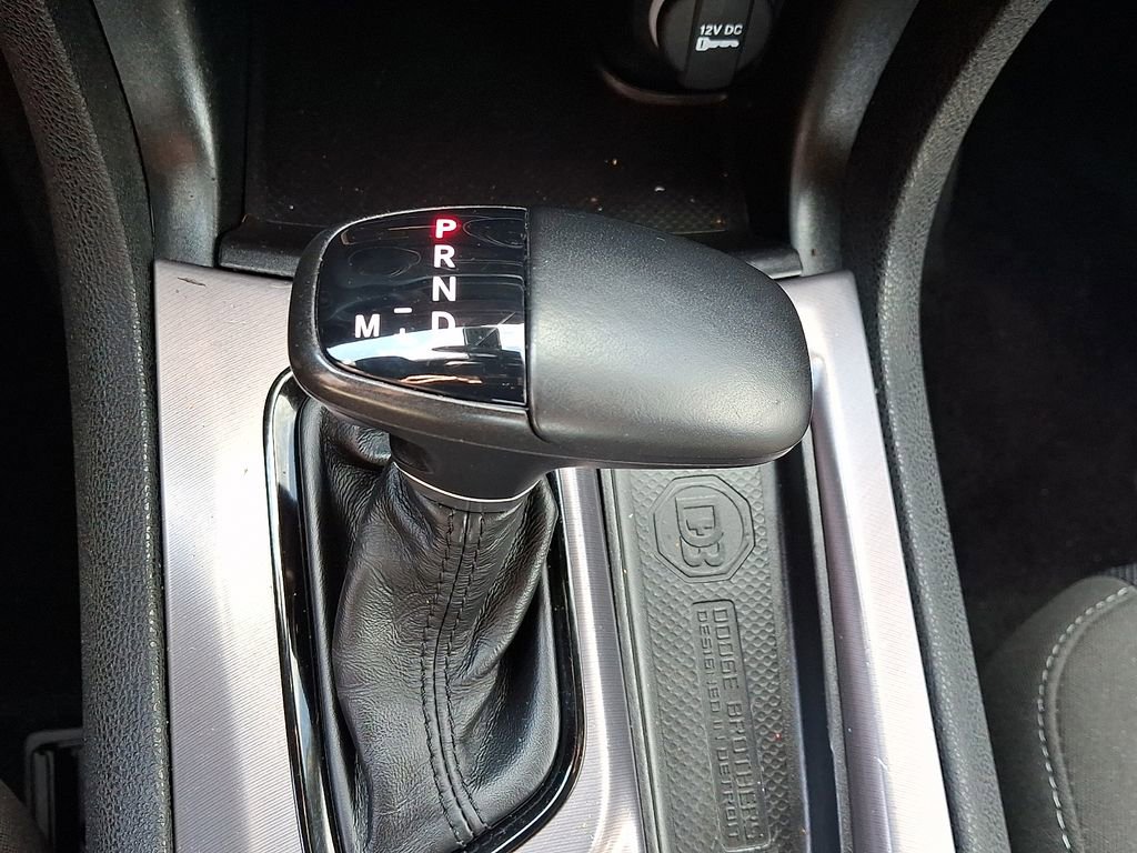 Used 2020 Dodge Charger SXT w/ Driver Convenience Group AWD/4WD image 17