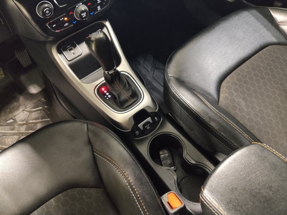 Used 2021 Jeep Compass Latitude FWD image 26