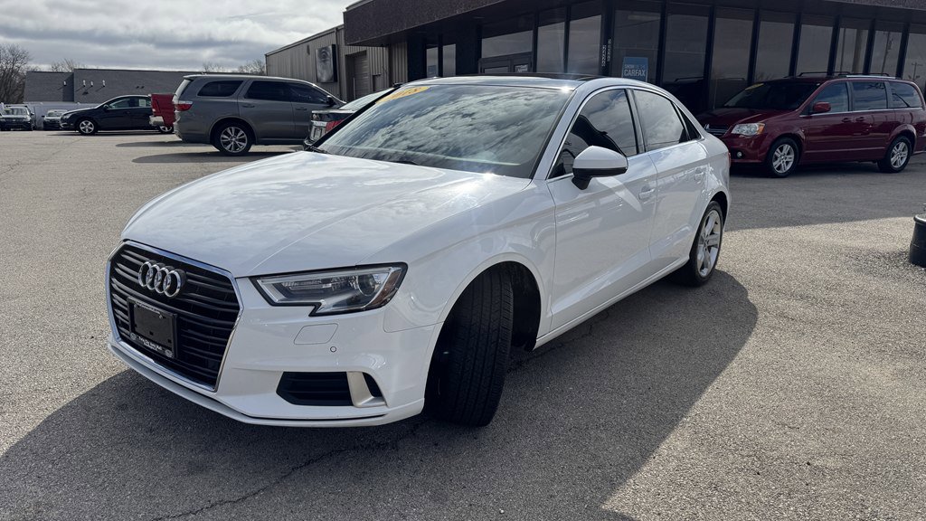 Used 2018 Audi A3 2.0T Premium image 4