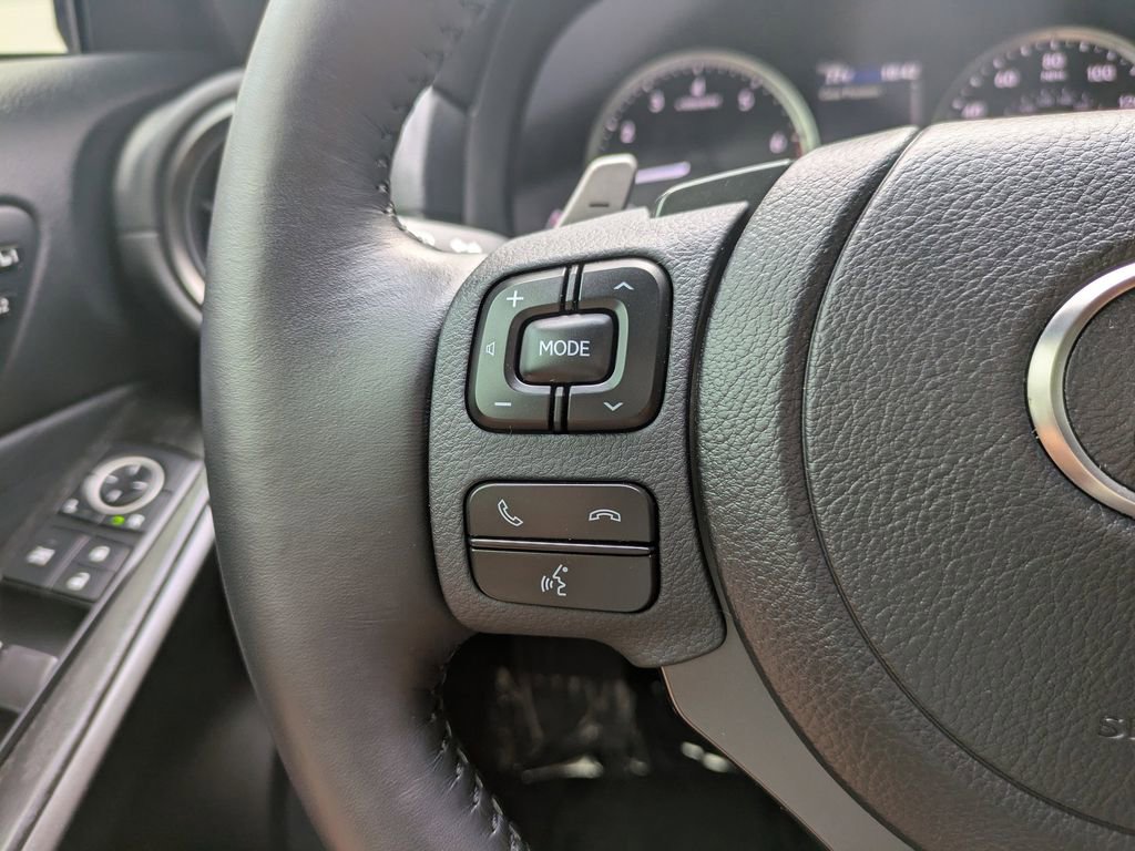 Used 2025 Lexus IS 300 w/ Premium Package RWD image 26