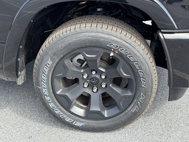 New 2026 RAM 1500 4x4 Crew Cab image 11