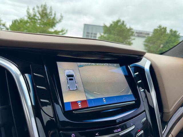 Used 2018 Cadillac Escalade Platinum AWD/4WD image 31
