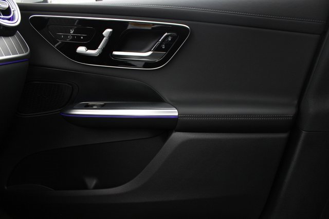 New 2025 Mercedes-Benz GLC 300 4MATIC image 33