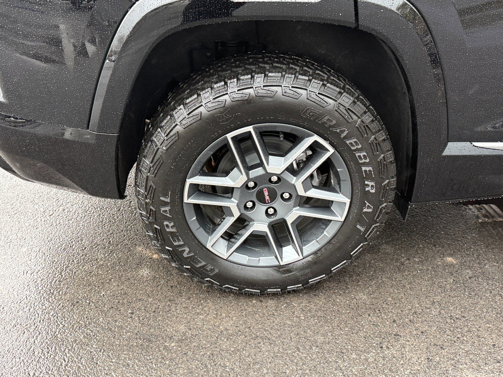 New 2026 GMC Terrain AT4 w/ Convenience Package III image 11