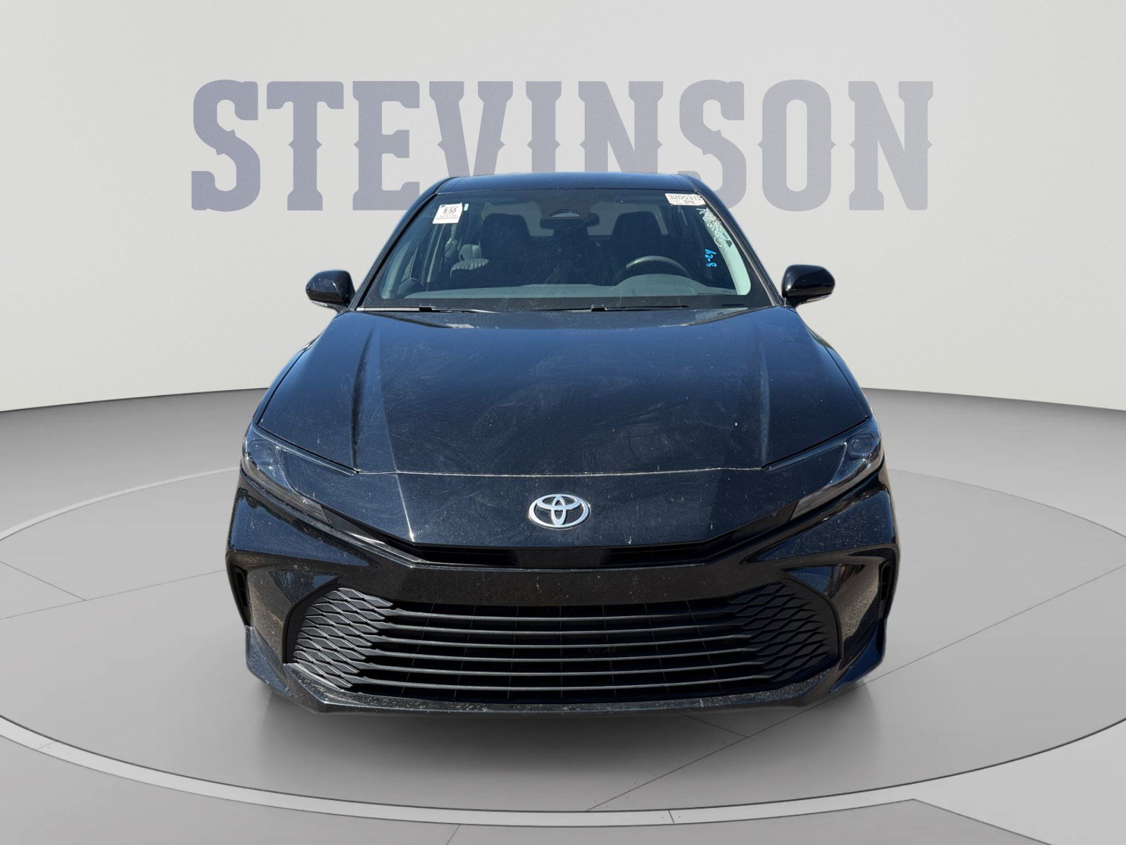 Used 2025 Toyota Camry LE FWD image 8