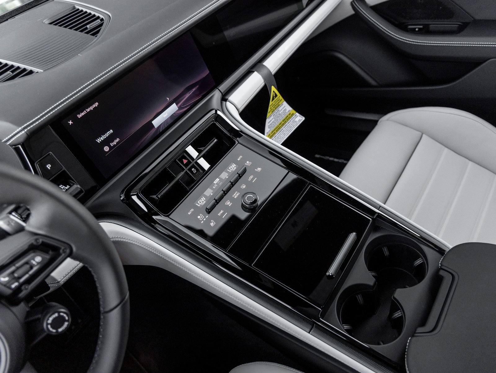 Certified 2026 Porsche Panamera 4 AWD/4WD image 26