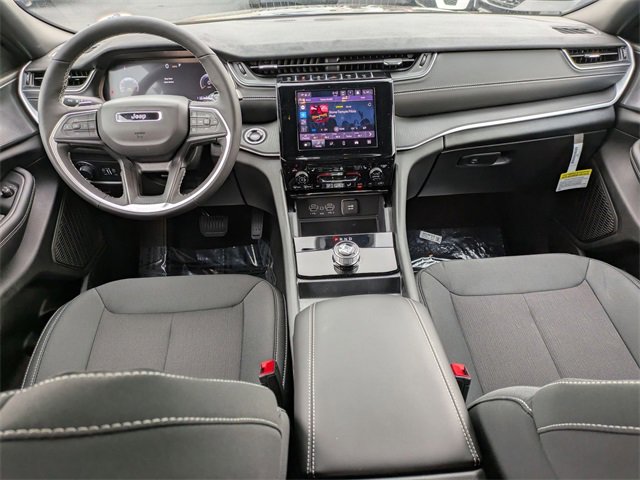 New 2025 Jeep Grand Cherokee L Laredo w/ Luxury Tech Group I image 22