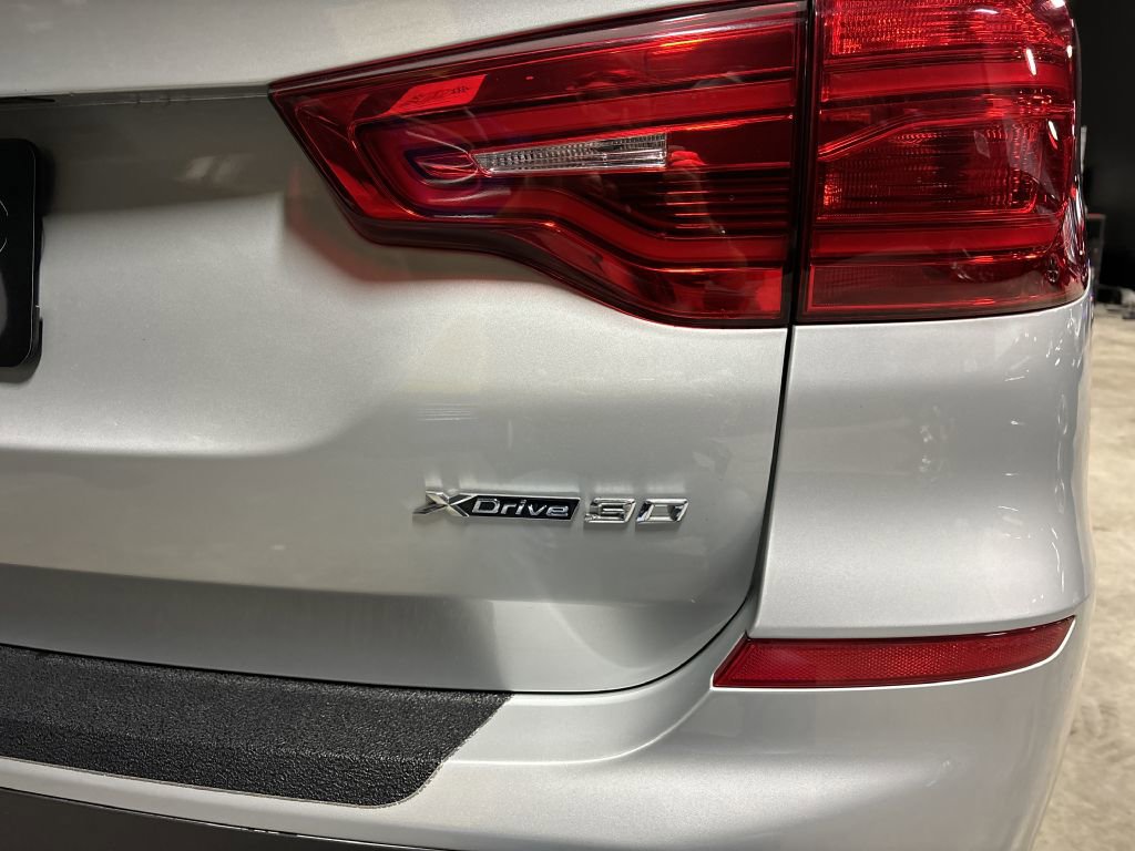 Used 2019 BMW X3 xDrive30i w/ Driving Assistance Package image 38