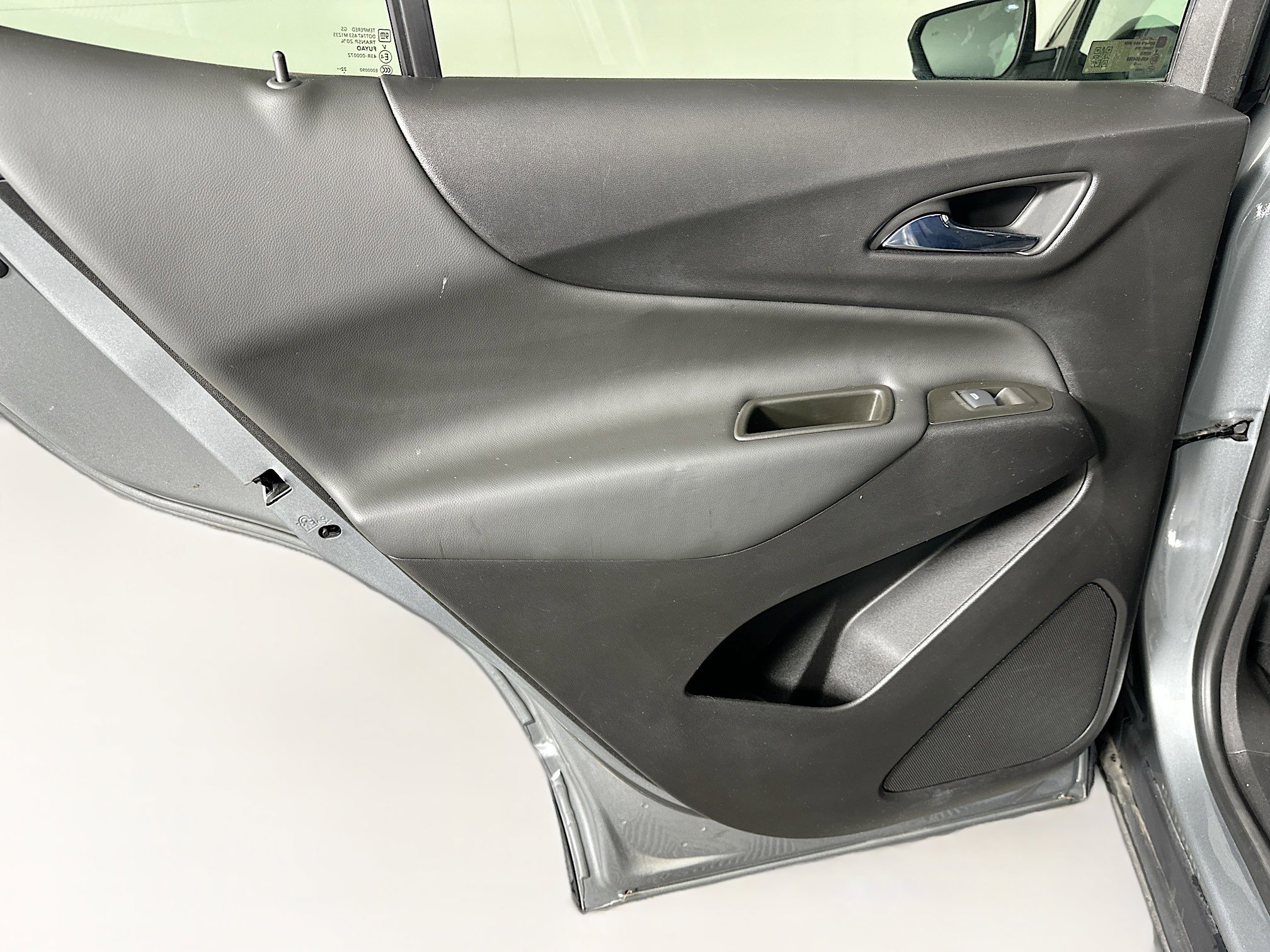 Used 2023 Chevrolet Equinox LT w/ Driver Convenience Package image 25