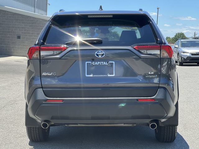 Used 2024 Toyota RAV4 LE AWD/4WD image 12