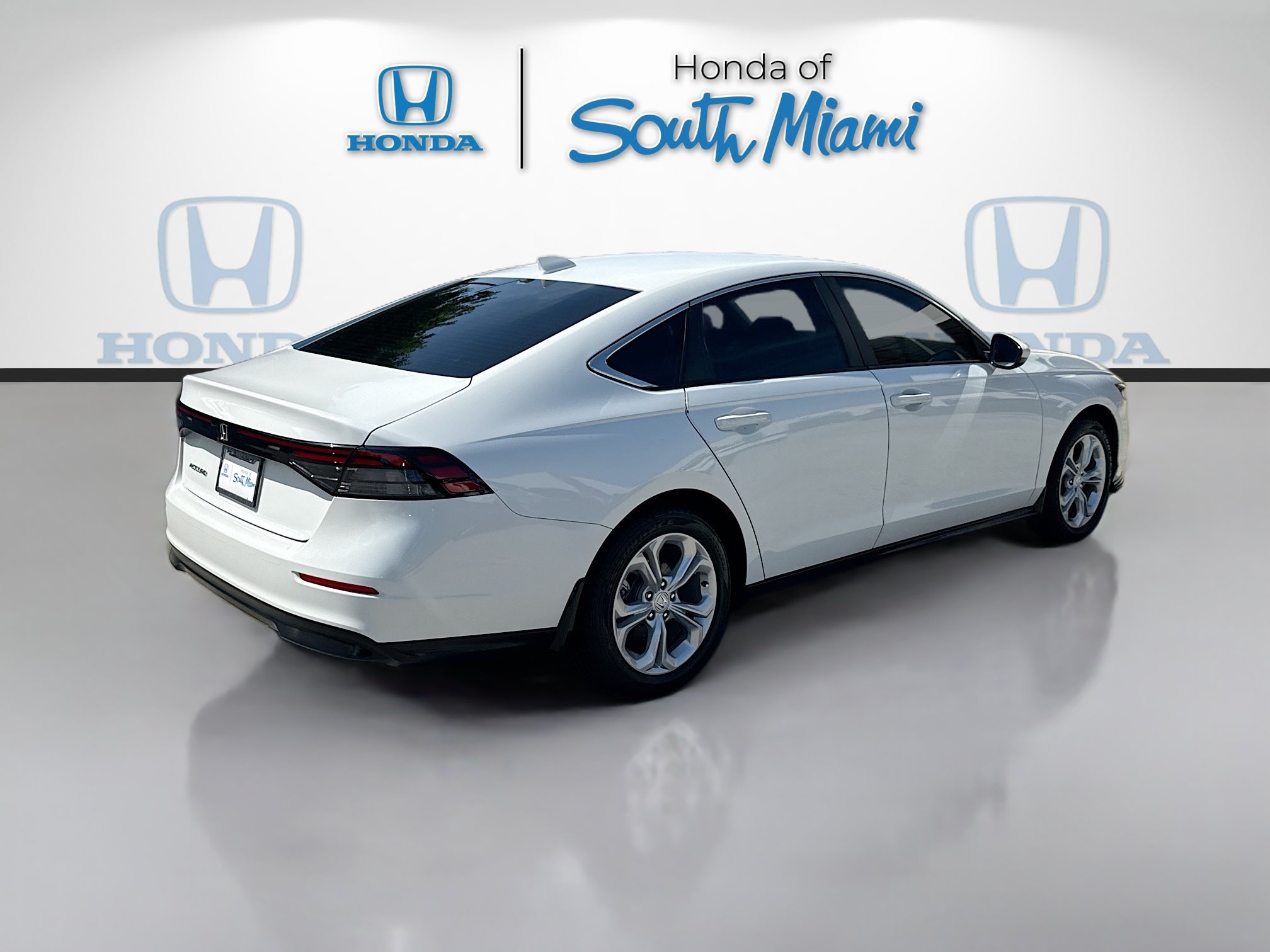 Certified 2024 Honda Accord LX image 7