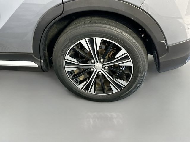 Used 2020 Mitsubishi Eclipse Cross SE image 29