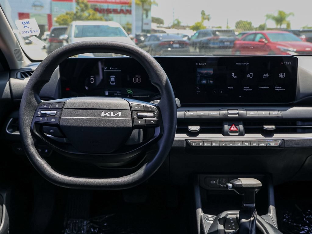Used 2025 Kia K4 FWD image 21