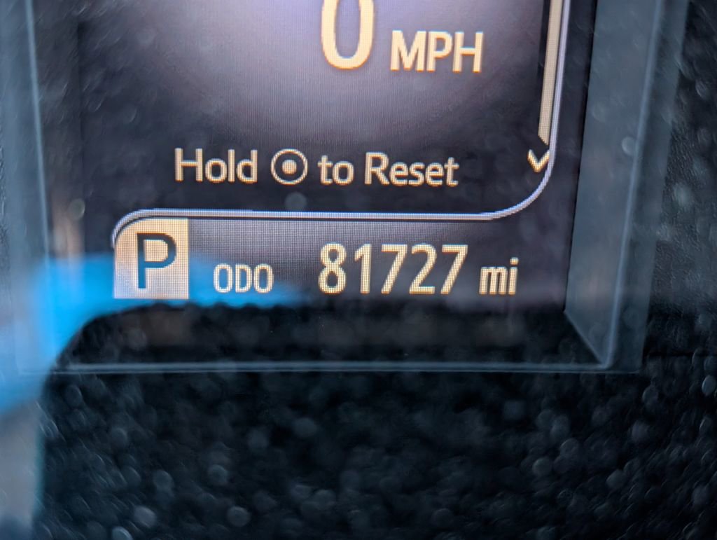 Used 2015 Toyota Camry XLE image 13