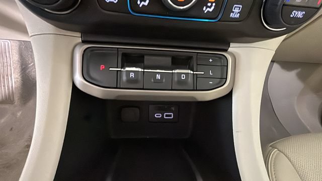 Used 2023 GMC Acadia Denali w/ Denali Ultimate Package AWD/4WD image 22